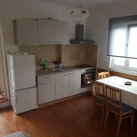 Kukin Apartment *